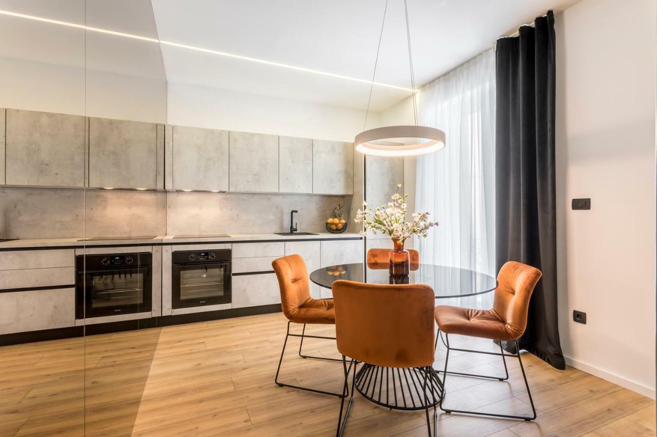 Monvi Luxury Suites Near Bacvice Beach And Old Town Split Buitenkant foto