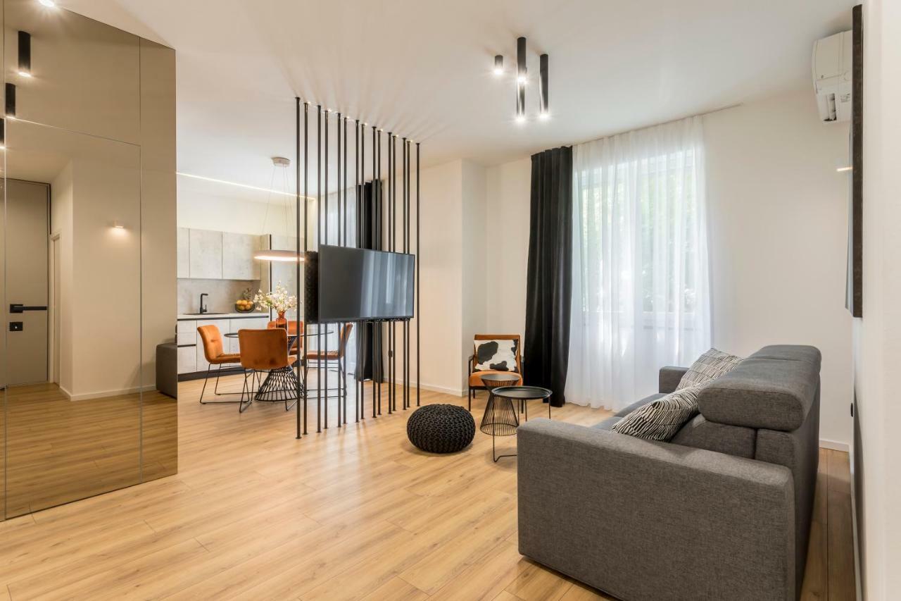 Monvi Luxury Suites Near Bacvice Beach And Old Town Split Buitenkant foto